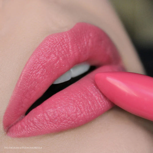 YB - Mineral Creme Lipstick - Dragon Fruit